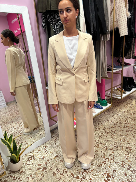 Tailleur Beige